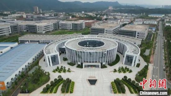 圖為中國稀金谷永磁電機(jī)產(chǎn)業(yè)園?！≮M縣區(qū)融媒體中心供圖